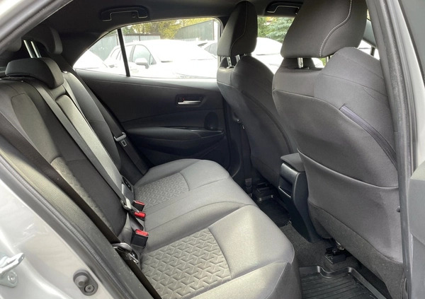 Toyota Corolla cena 78900 przebieg: 32207, rok produkcji 2019 z Szczebrzeszyn małe 301